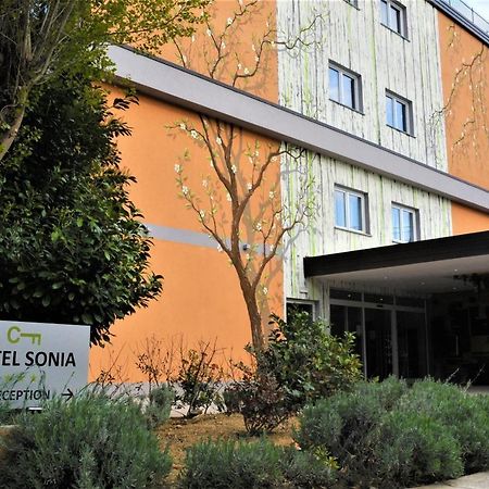 Hotel Sonia Aquilinia Extérieur photo